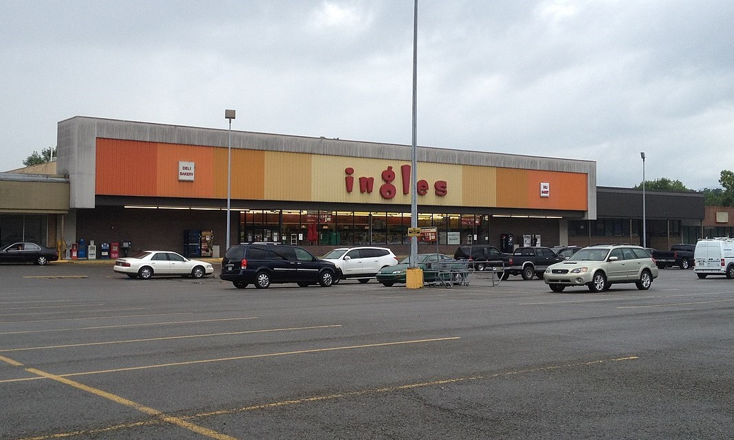 Ingles in Clinton, TN