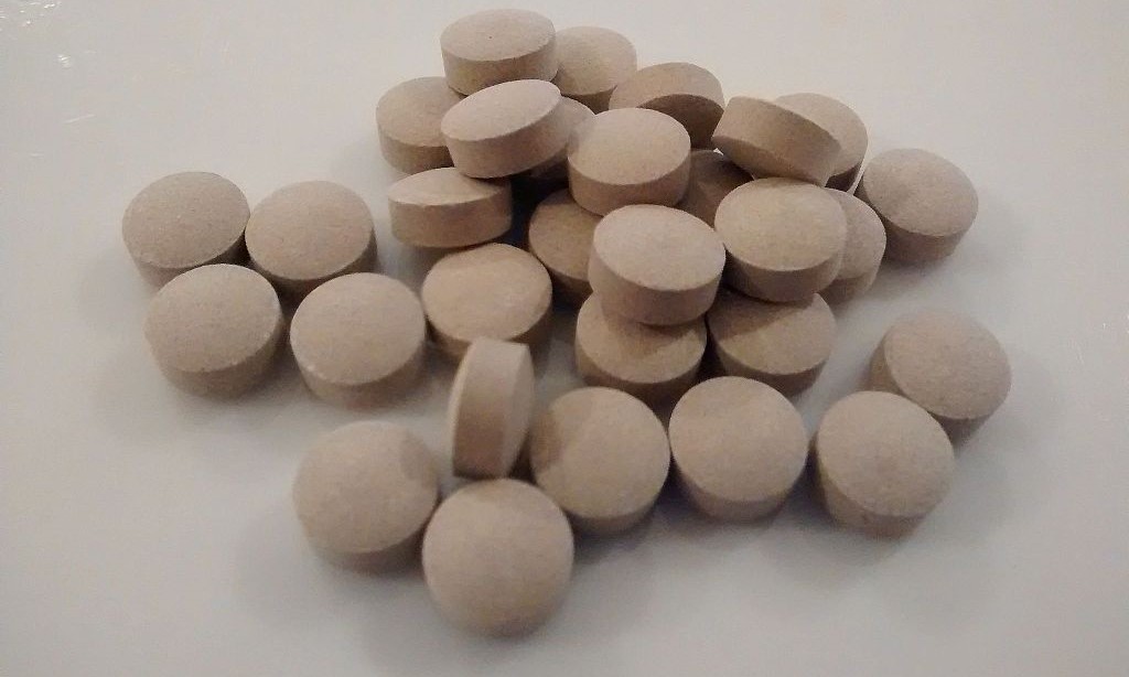 Iodine supplement pills